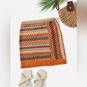 SHEIN Women’s Chevron Print Mini Skirt